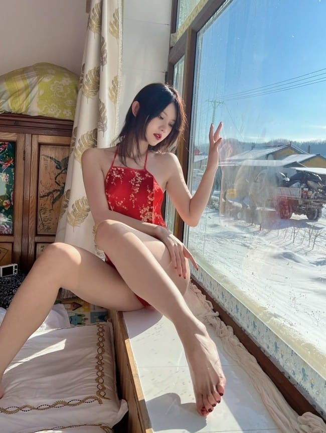[微密圈]就是阿朱啊 – 红肚兜&下班地铁&乘务员&缆车[59P3V-65MB]-2